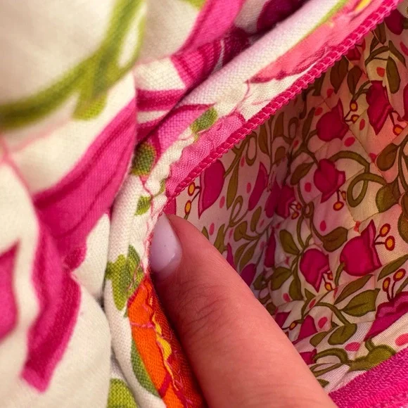 Vera Bradley Lilli Bell Crossbody - Picture 9 of 10